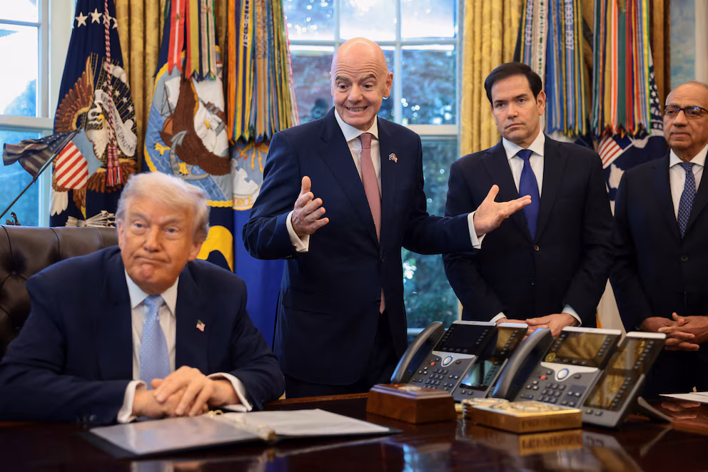 Donald Trump presentó el FIFA Pass para ayudar a los viajeros a obtener sus visas más rápidamente para el Mundial