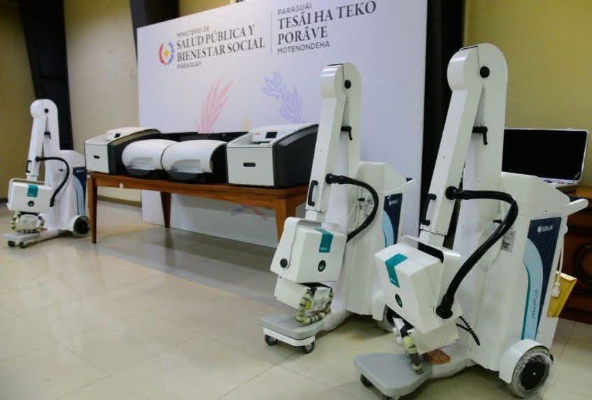 Fortalecen hospitales de salud pública con nuevos equipos biomédicos