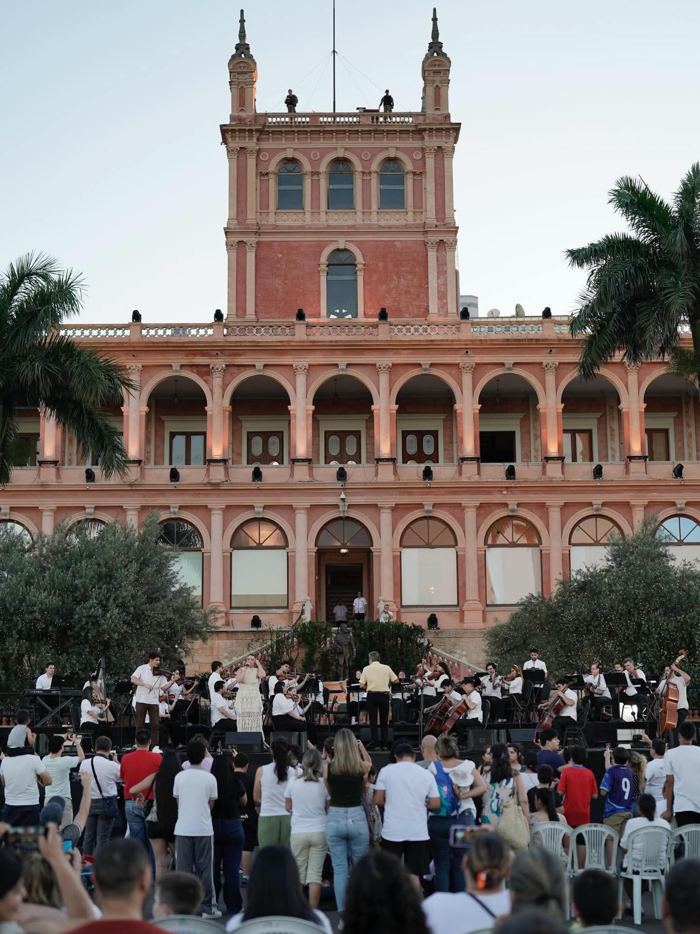 Música paraguaya para celebrar una nueva temporada