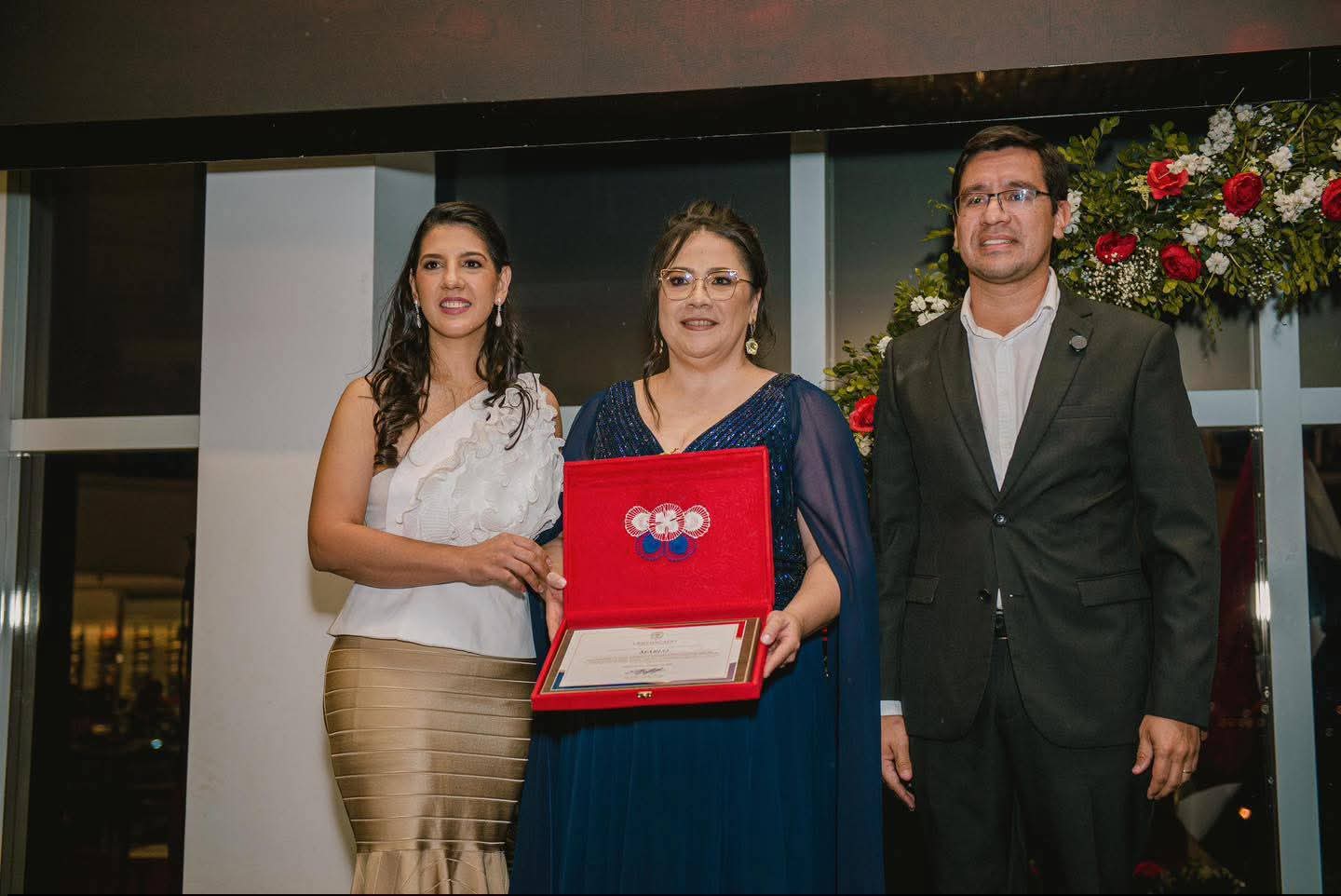 El gobernador César "Landy "Torres   SAX Palace | VI Premiación Anual Mujeres Destacadas 2025