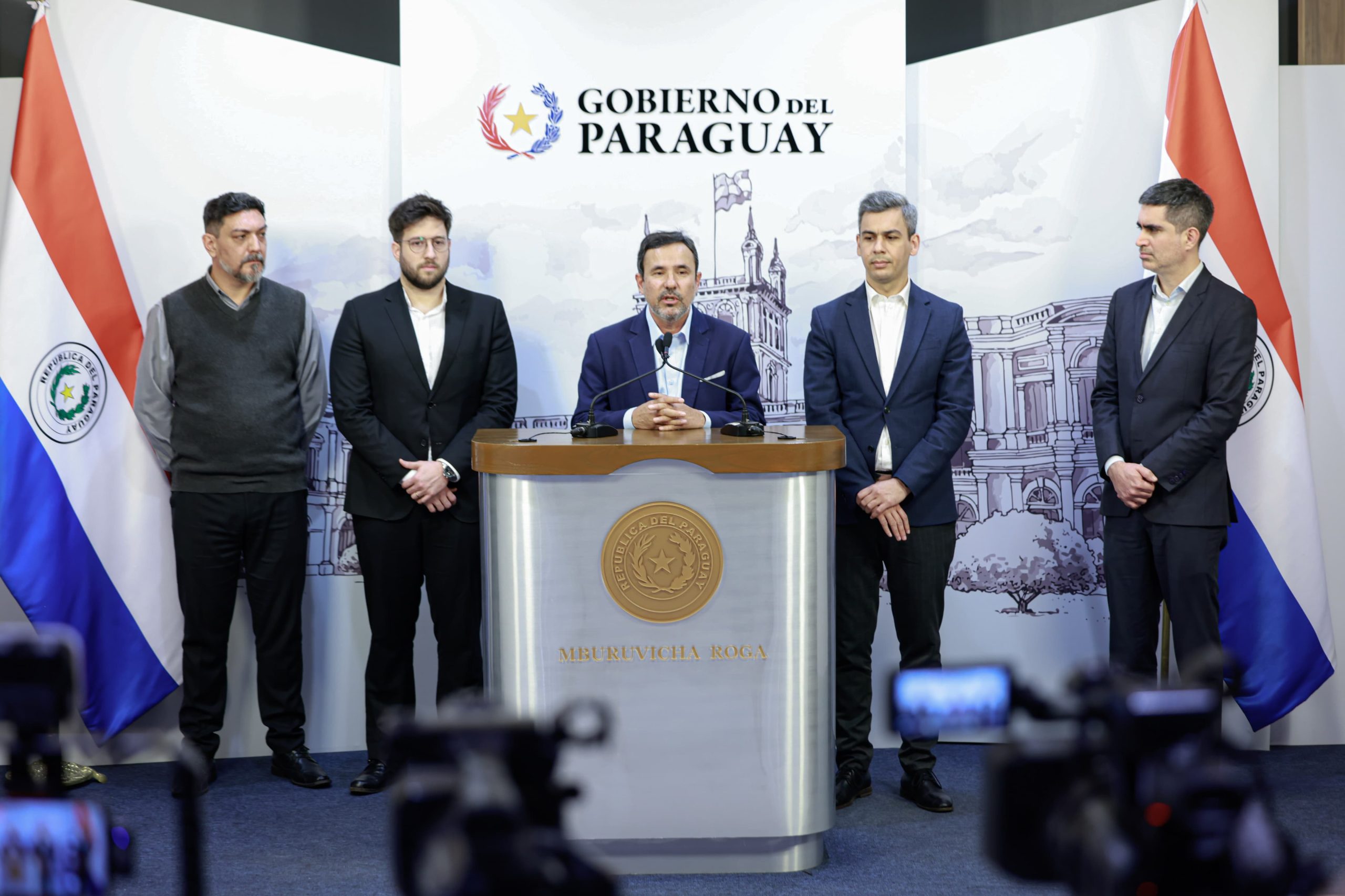 Paro de transporte: Gobierno dispone plan de contingencia con buses del sector público