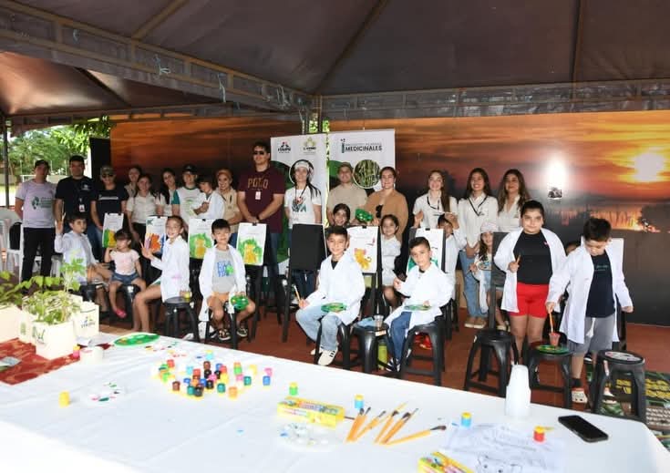 Niños y adultos participaron en una nueva jornada ambiental desarrollada por ITAIPU en el Club Área 4 de CDE