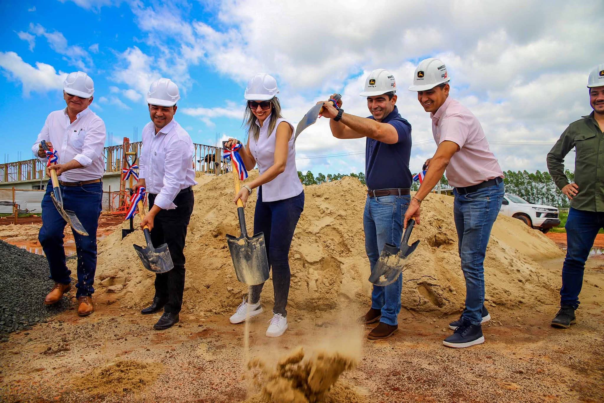 Inicio de la Obra y Fortalecimiento de la Educación Superior en Caaguazú