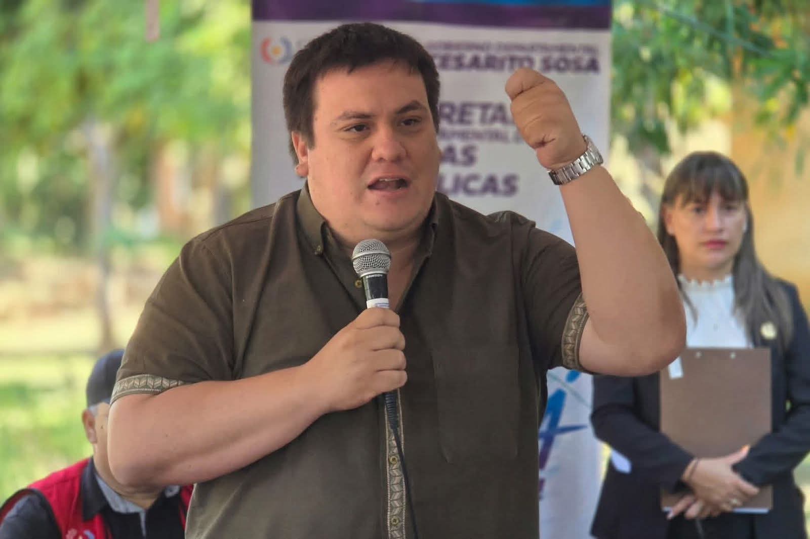Gesti贸n abdista sigue perjudicando a ca帽icultores de Troche, indica gobernador de Guair谩