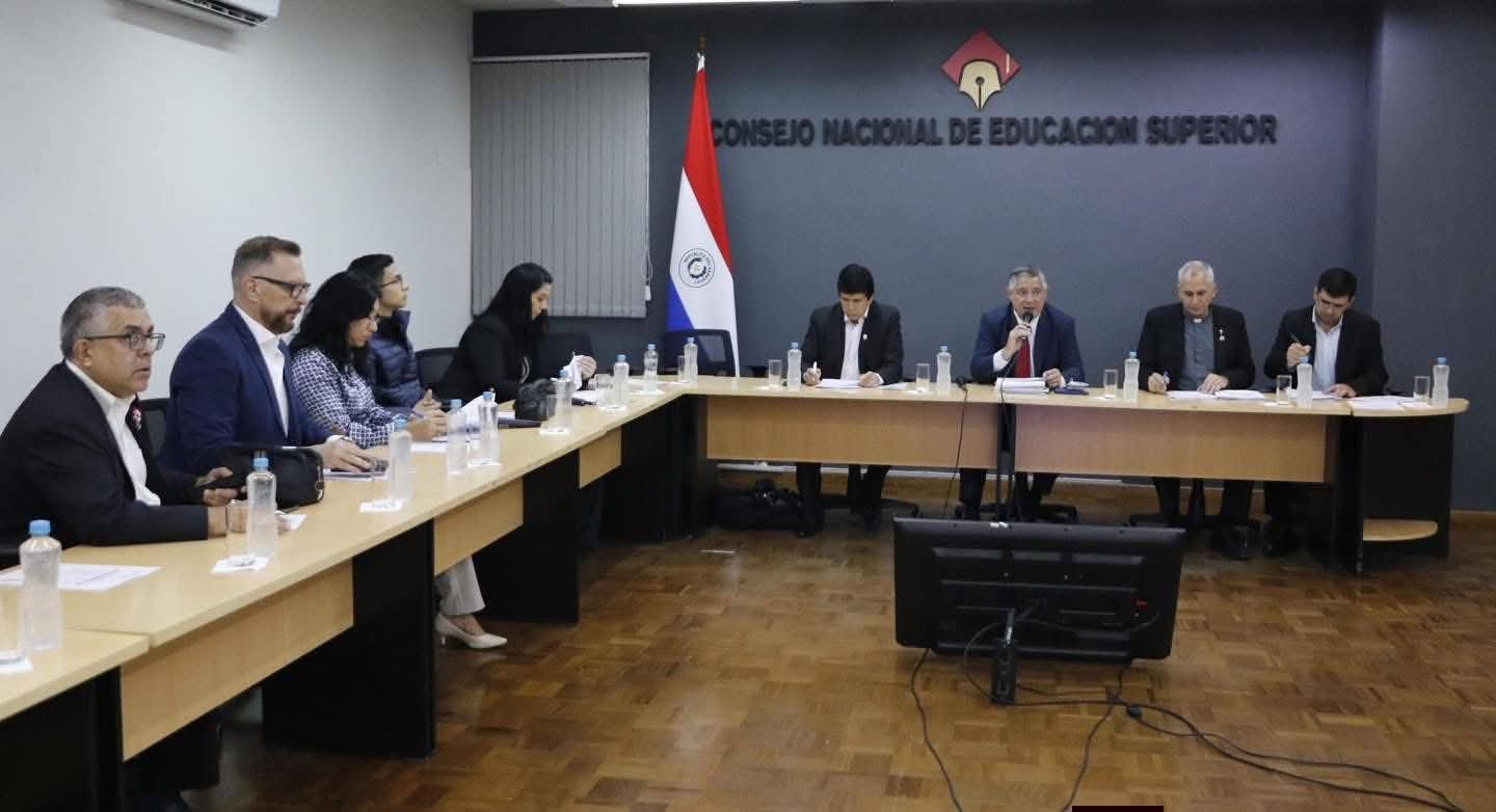 ¡Carrera de Medicina en la Universidad Nacional de Pilar! 🇵🇾