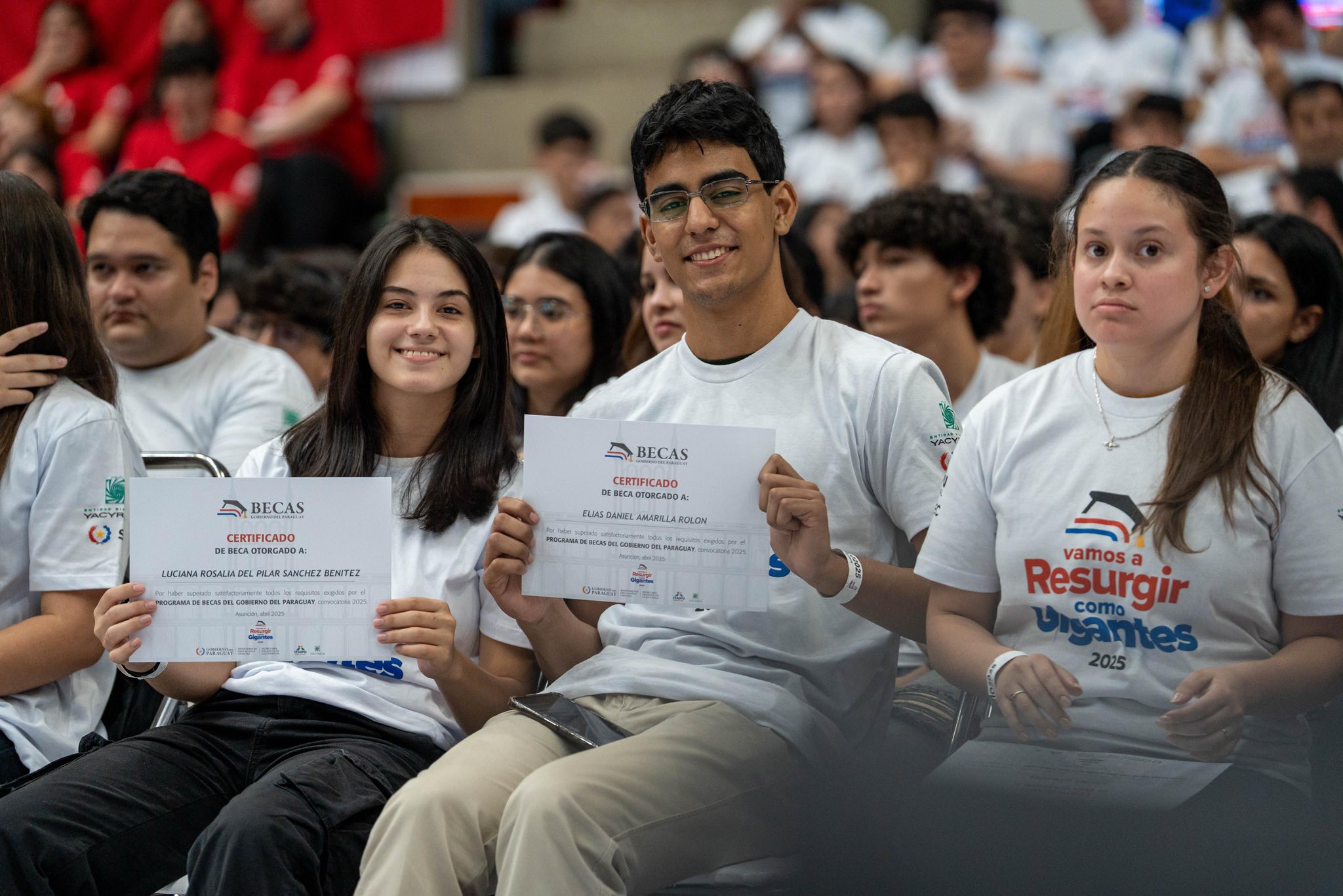 Estudiantes de todo el país podrán renovar becas del tercer ciclo desde el 23 de marzo