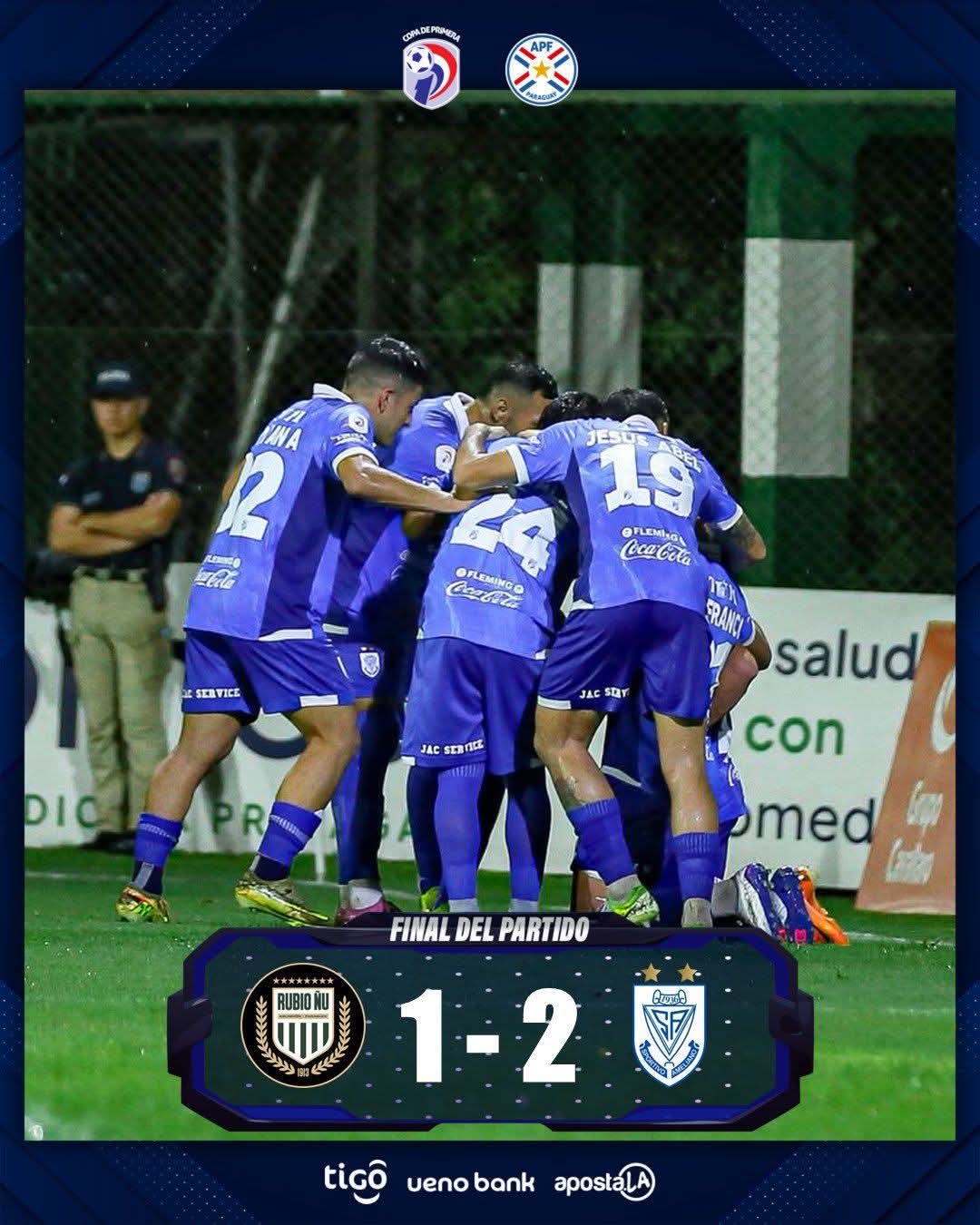 Festejo de la V Azulada en el cierre del cap铆tulo 12
