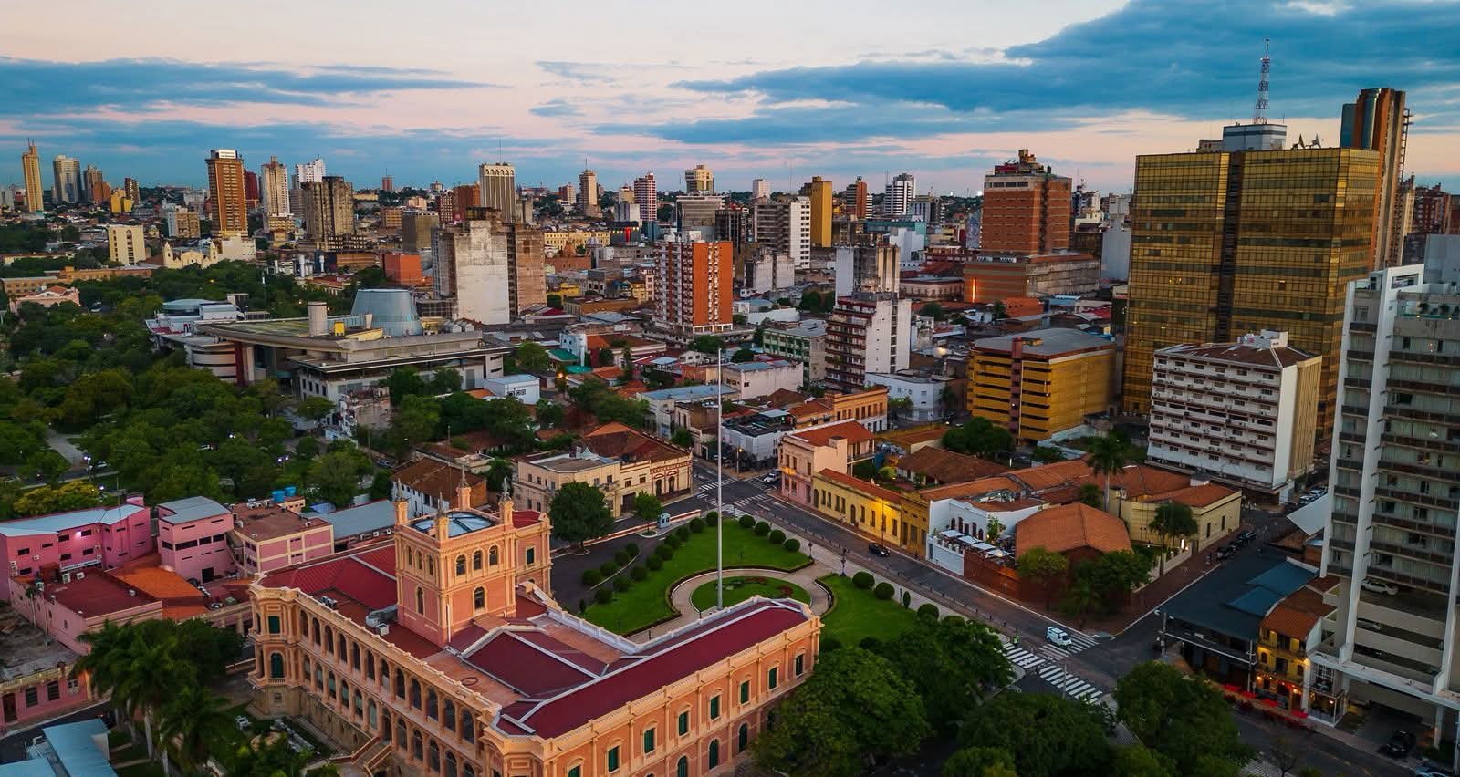PARAGUAY SE ENCAMINA A SER UN GIGANTE, CON M脕S EMPLEO, CRECIMIENTO Y MENOS POBREZA