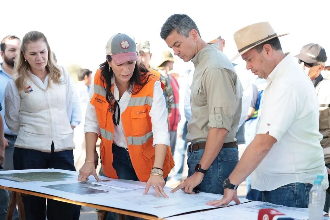 @SantiPenap anuncia que Paraguay se encargará de constuir un nuevo puente que conecte la Ruta Bioceánica con territorio argentino