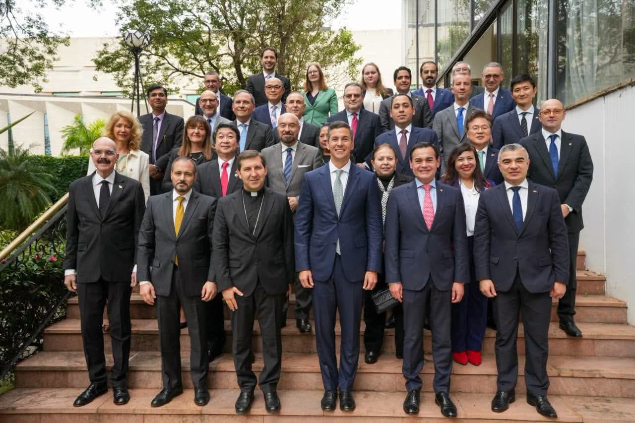 Reunión Diplomática