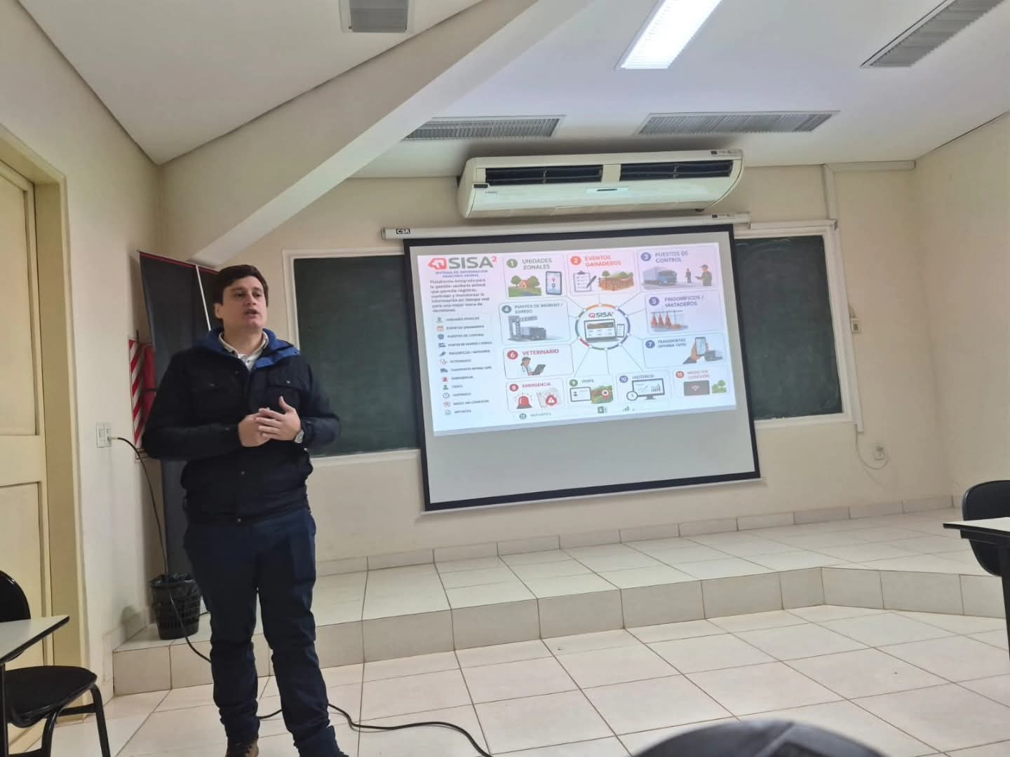 SENACSA BRINDÓ CHARLAS SOBRE VIGILANCIA