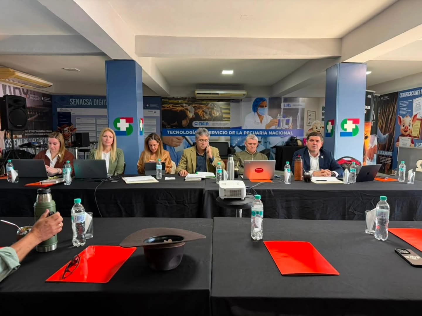 REUNIÓN DE LA CIEFA CON REPRESENTANTES