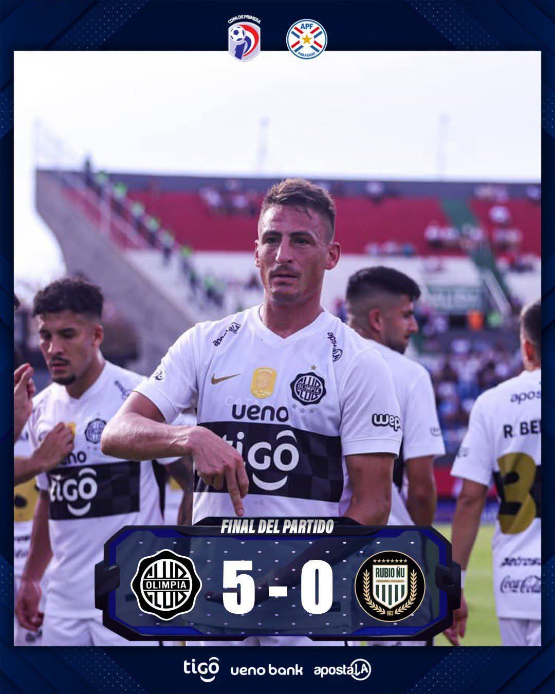 El Decano celebra su primera victoria