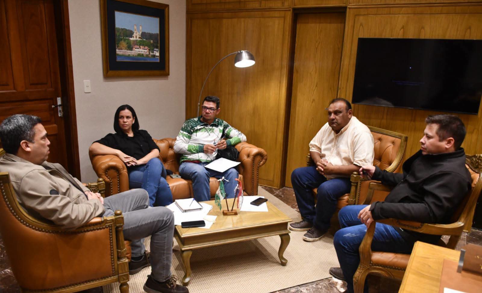Gobernador coordina plan de contingencia