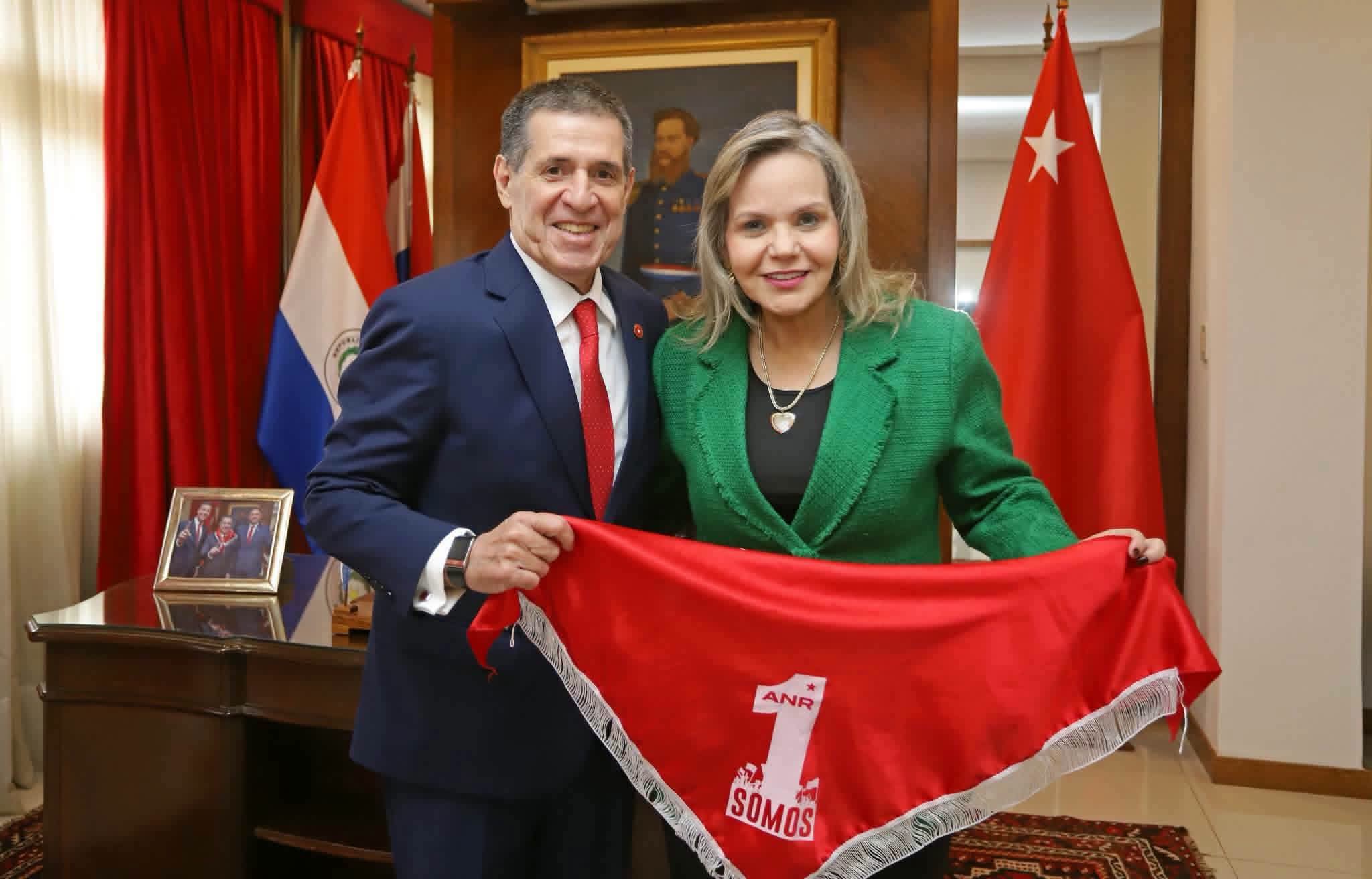 Reunión en la Junta de Gobierno de la ANR 