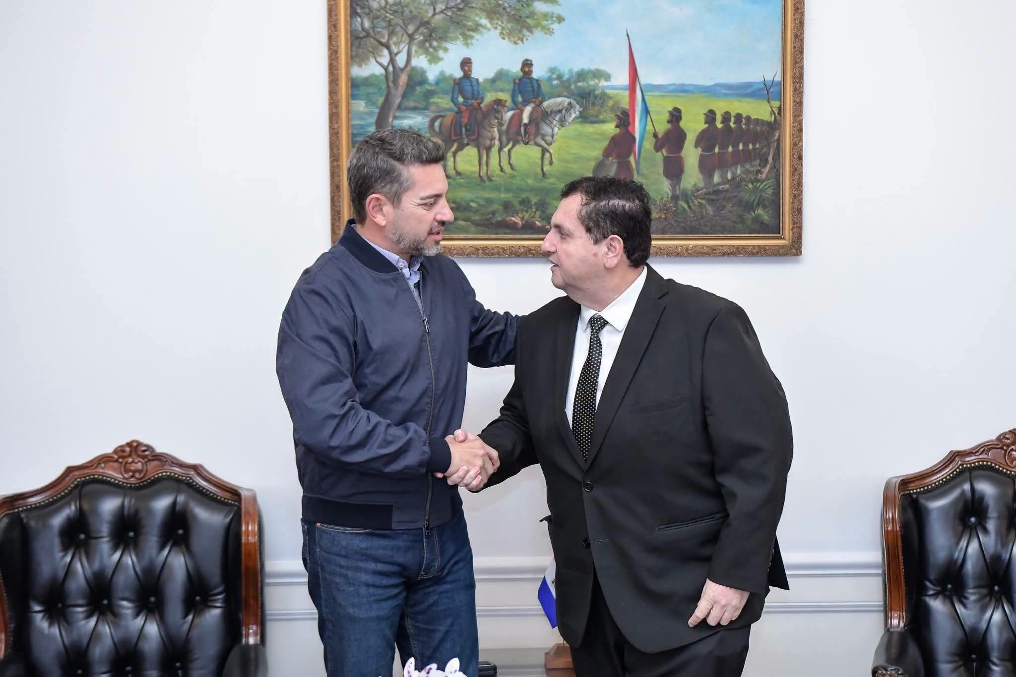 Pedro Alliana y diputado Urbieta dialogaron sobre agenda de trabajo