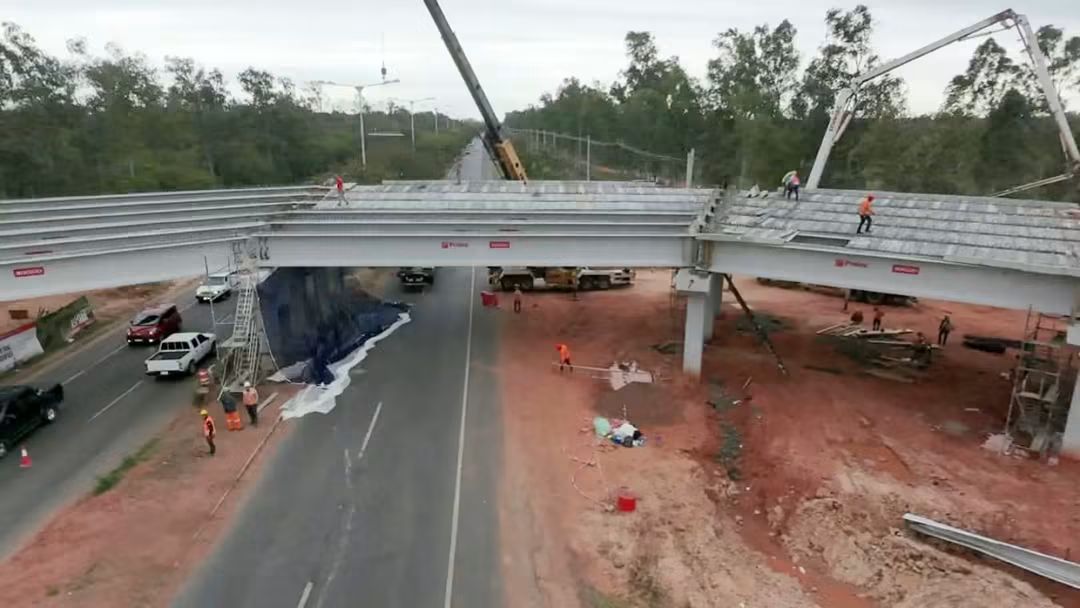 Trabajos en la Autopista Silvio Pettirossi